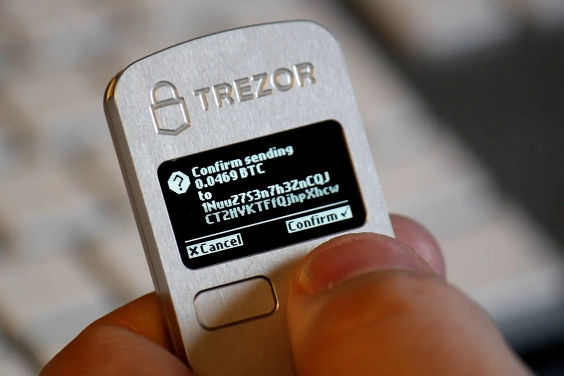 V&iacute;-lạnh-Trezor.webp