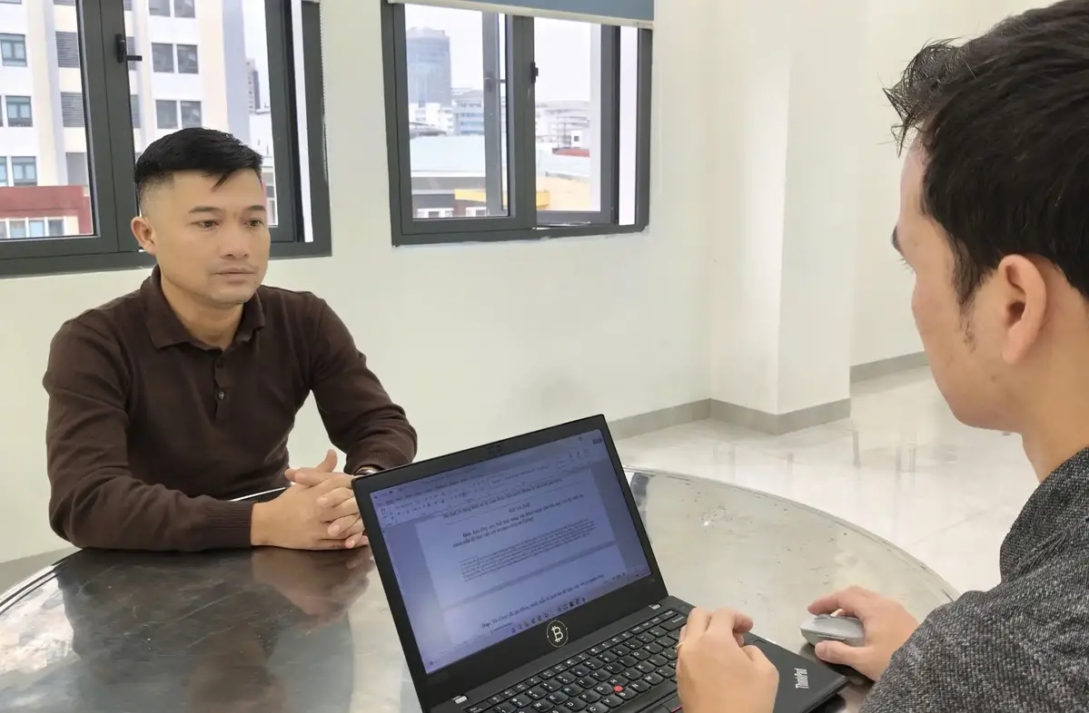 Nhóm đối tượng bị bắt tại phòng chống tội phạm.webp