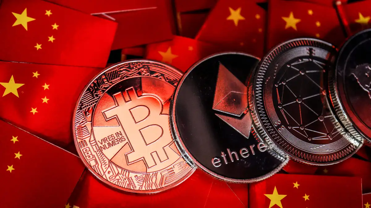 2021-09-27T064101Z_1360433235_RC25YP9H3EOD_RTRMADP_3_FINTECH-CRYPTO-CHINA re(2) (1).jpg