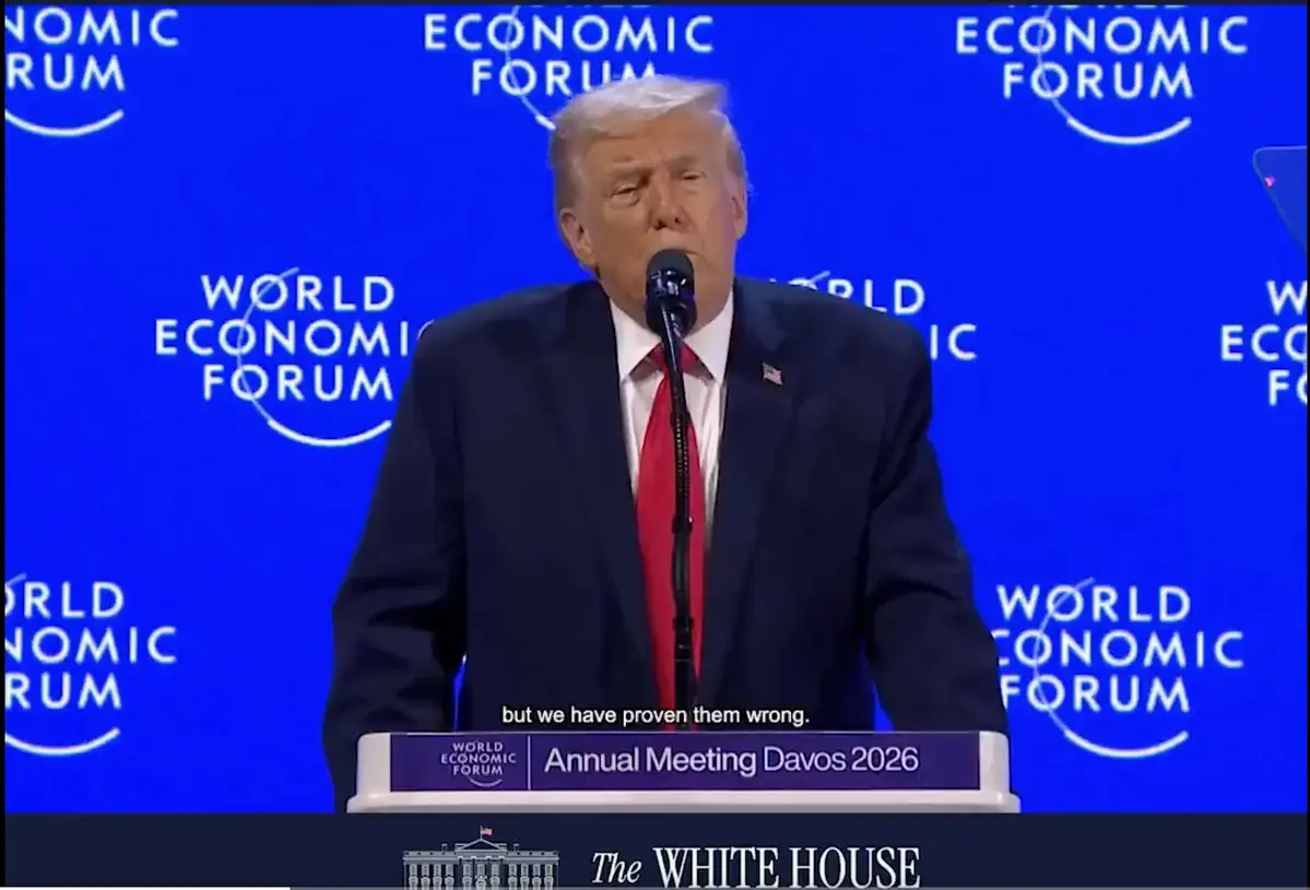 Phát biểu trước các lãnh đạo chính trị và giới tài chính toàn cầu bên lề Diễn đàn Kinh tế Thế giới (WEF) ở Davos, Thụy Sĩ.jpg