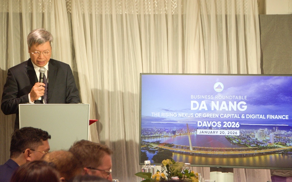 Phó Chủ tịch Hồ Quang Bửu giới thiệu IFC tại Đà Nẵng.jpg