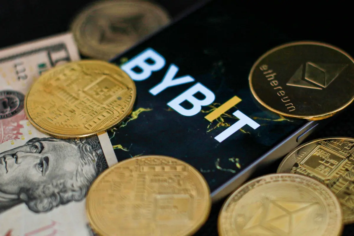 bybitthanh-niencrypto-17405693393701230887871.webp
