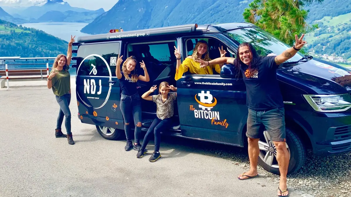 2nd-camper-tour-scaled-gID_7.webp