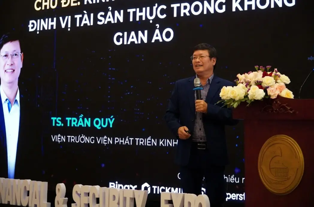 TS Trần Qu&yacute;.png