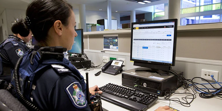 officers-guide-to-computer-and-internet-crimes.jpg