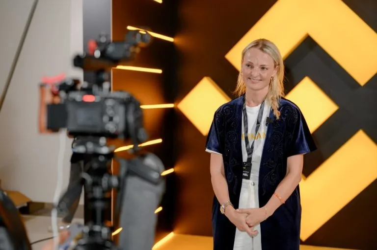 Rachel.Conlan.BInance-768x511.jpg