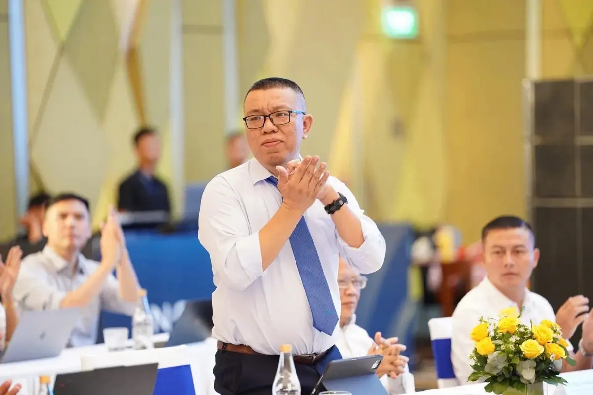 manh-huy-1233-1545.webp