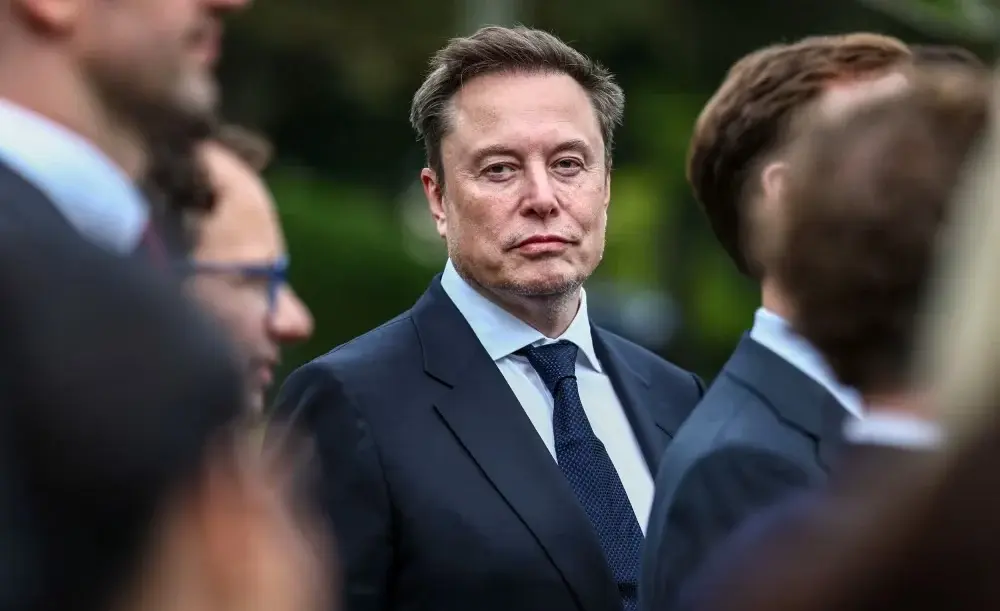 elon-musk-spacex-tesla-2-0912.webp