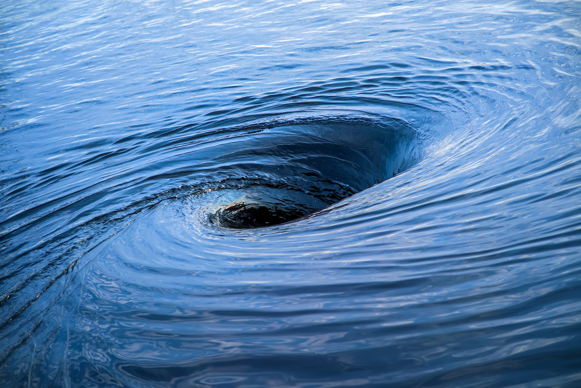 whirlpool_Leonid-Ikan_sstock.webp