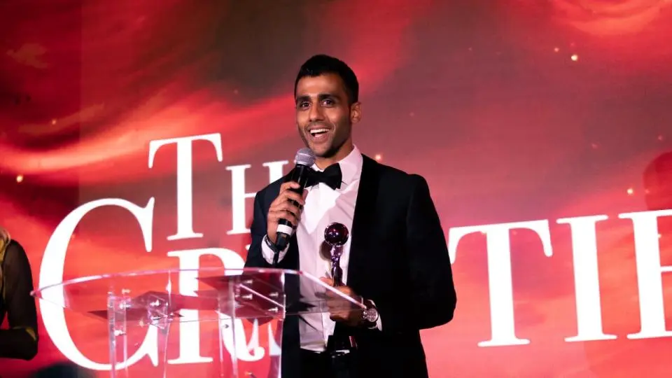 Coinbase-cong-bo-cbo-moi