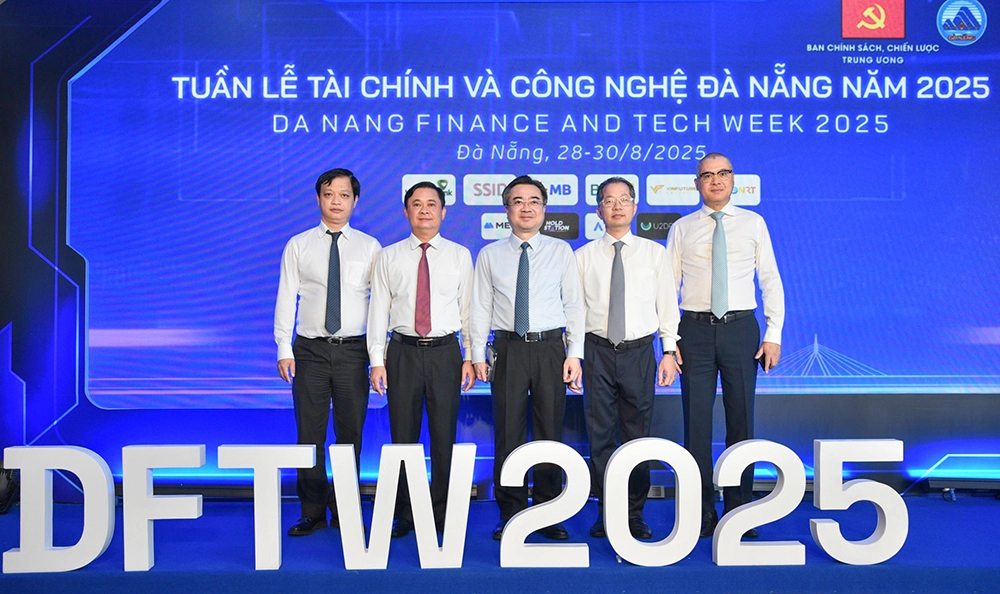 Da-Nang-khai-mac-tuan-le-tai-chinh-cong-nghe