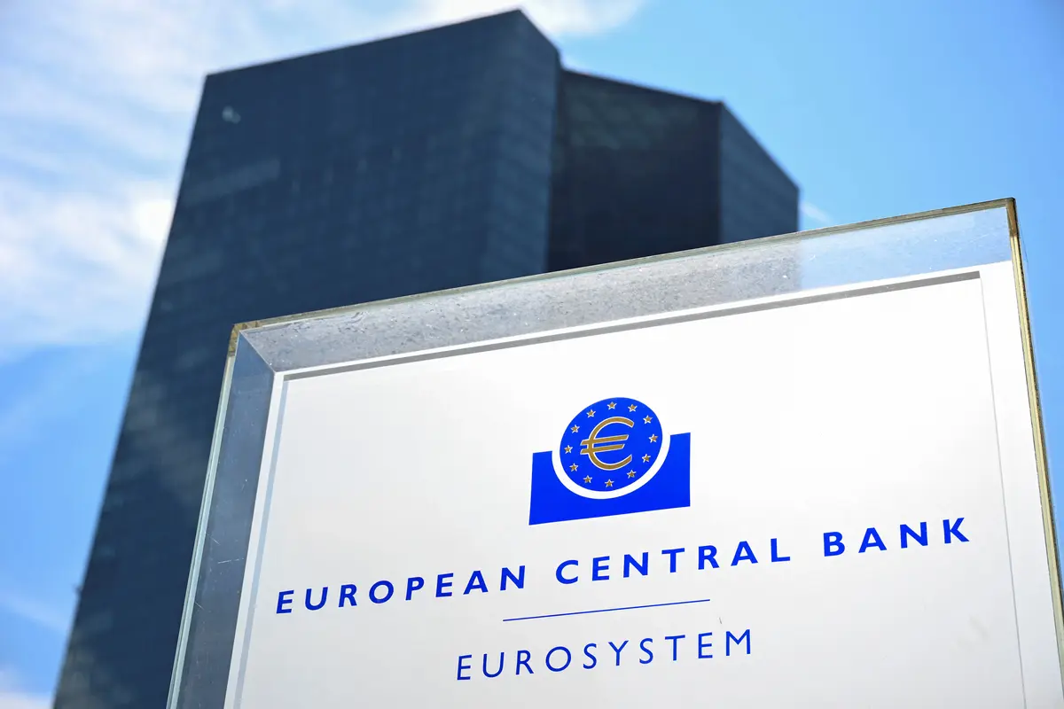 ECB cảnh báo stablecoin