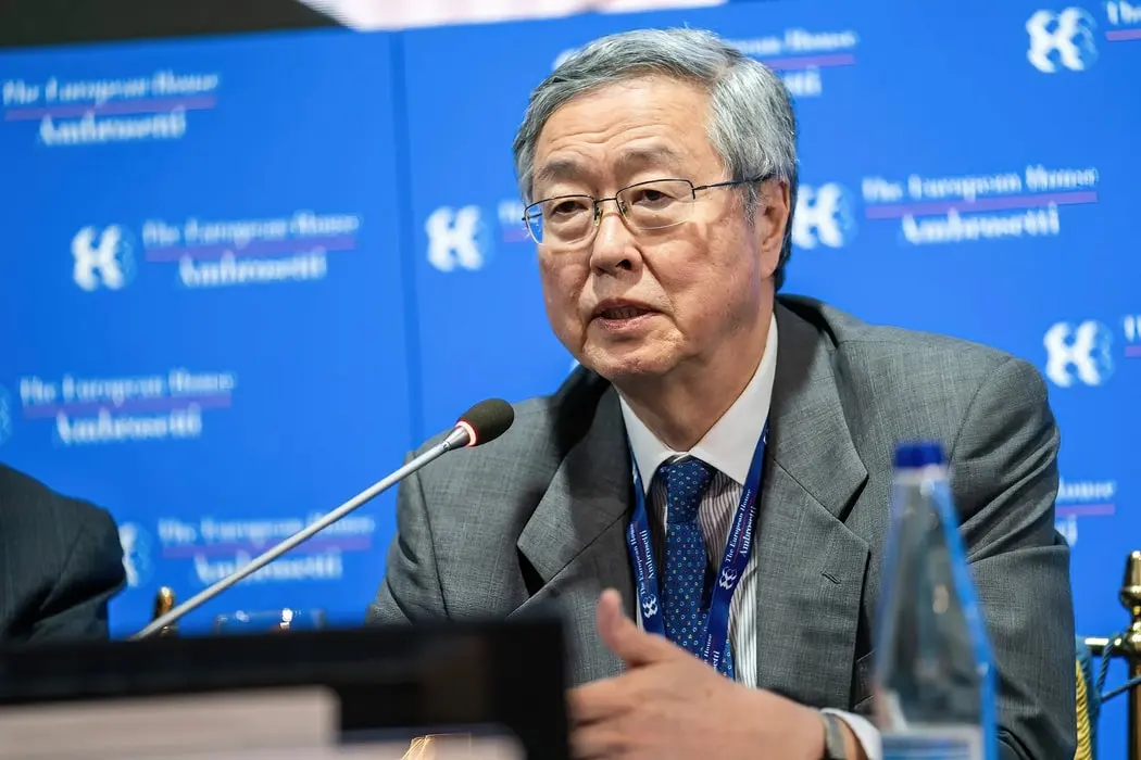 Cuu-thong-doc-ngan-hang-nhan-dan-Trung-Quoc-noi-gi-ve-stablecoin