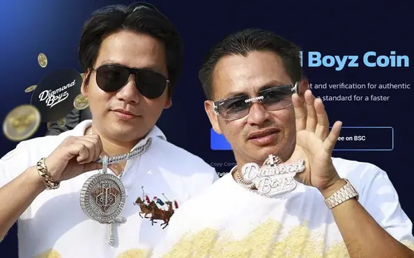 Khoa-Pug-va-DBZ-coin-nghi-van-lua-dao