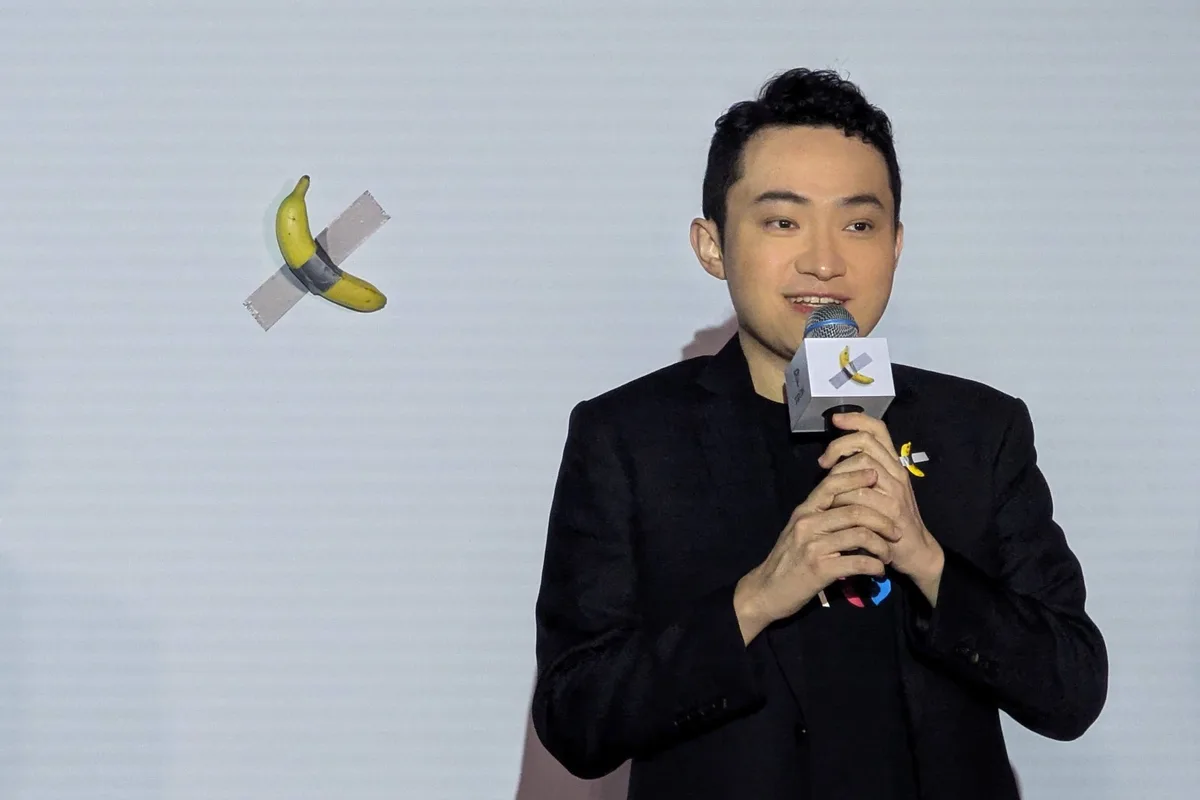 Justin-Sun-Eating-Banana