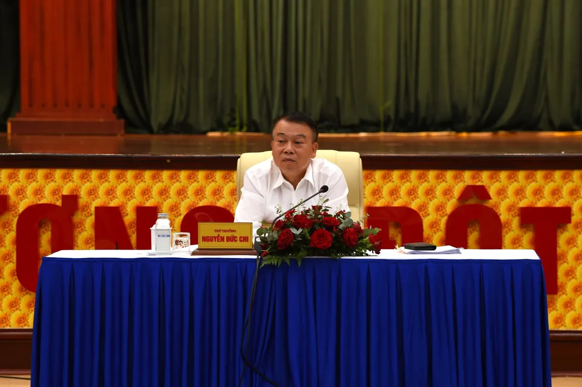 Ông-Trần-Đức-Chi-Bộ-Tài-Chính