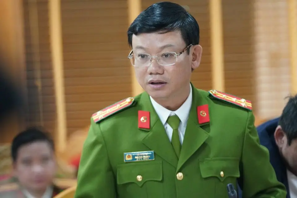 Cong-an-ha-noi-dieu-tra-vu-an-cua-shark-binh