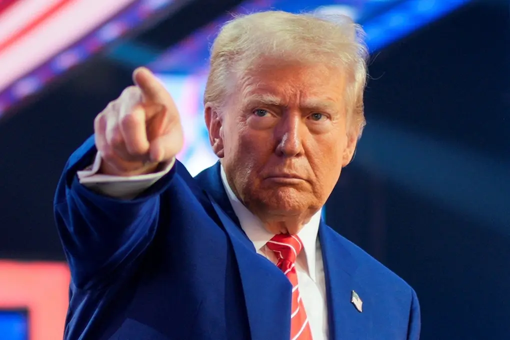 Chinh_quyen_trump_sa_thai_4.1000 nha vien_lien_bang