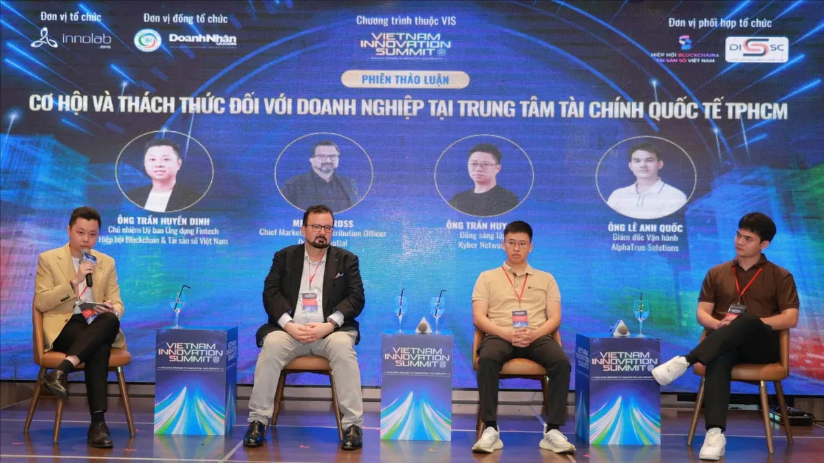 Các-diễn-giả-tại-VIS-2025