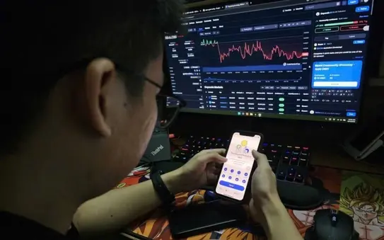 Thuong-xuyen-lam-4-dieu-nay-la-ban-dang-tu-dot-tien-cua-minh