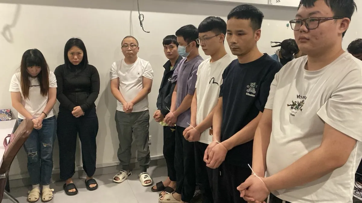 Bắt-giữ-đường-dây-lừa-đảo-tiền-điện-tử-Trung-Quốc