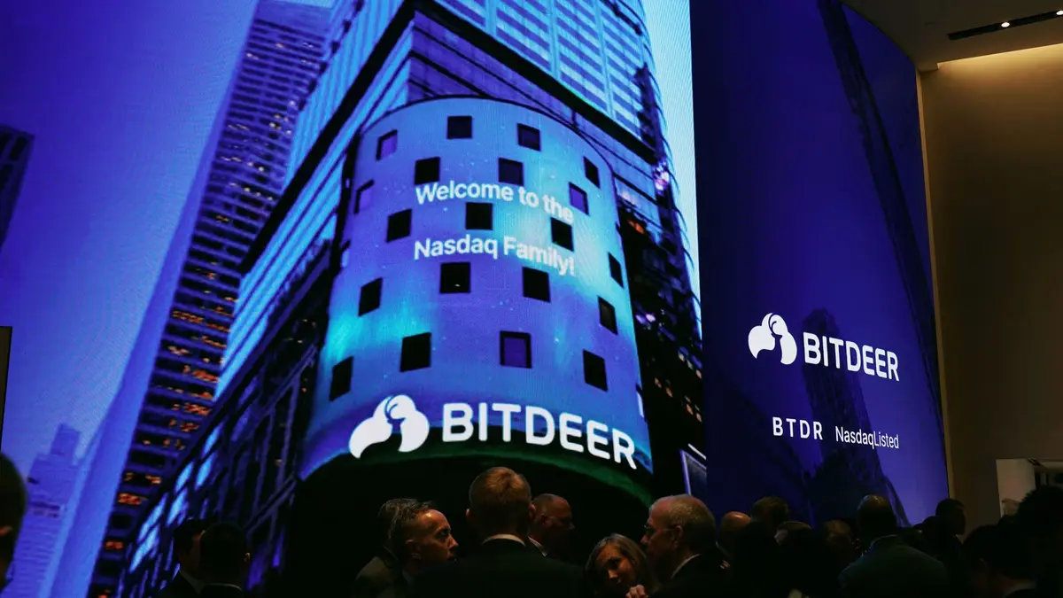 Bitdeer-tháo-chạy-khi-giá-Bitcoin-lao-dốc