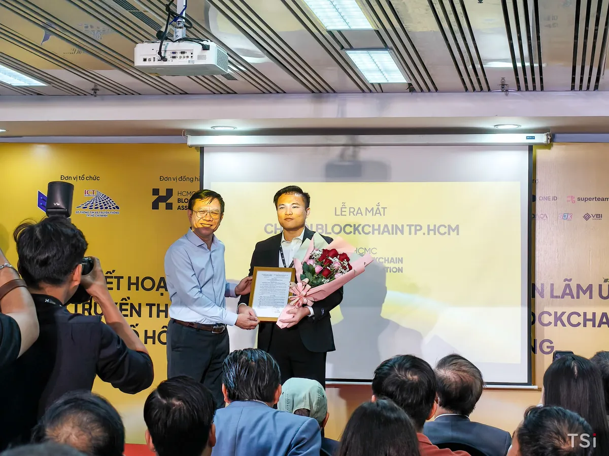 dia-chi-vi-so-chinh-danh-cua-chi-hoi-blockchain-thanh-pho-ho-chi-minh-blockhay