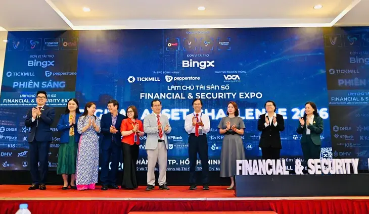 Cuộc-thi-giao-dịch-tàn-sản-số-cho-sinh-viên