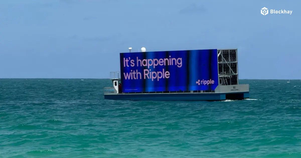 biển-quảng-cáo-nổi-của-ripple-trên-mặt-biển-miami-blockhay