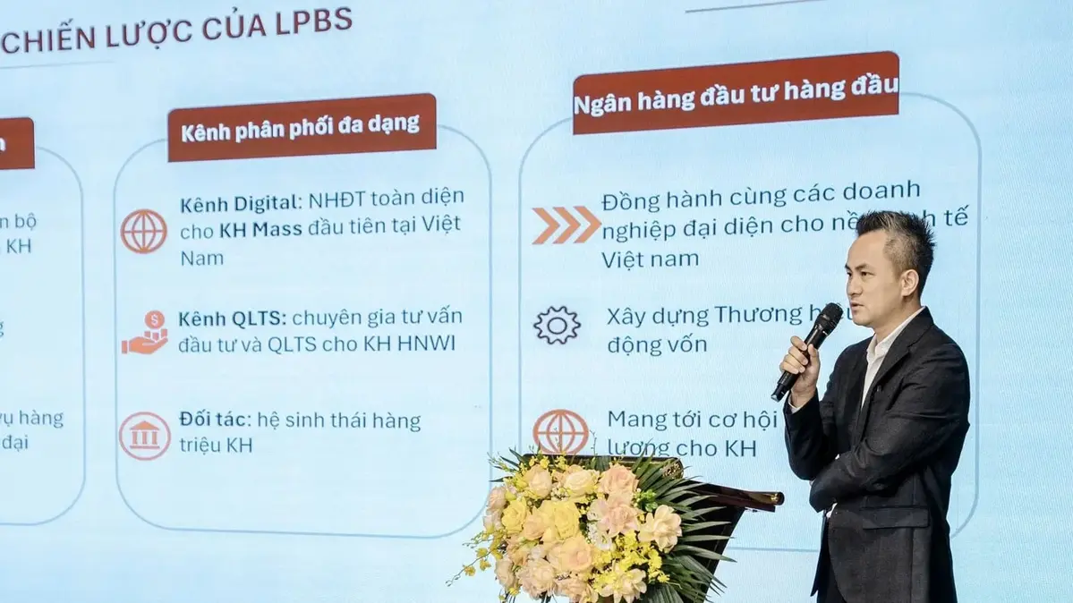 ong-nguyen-duy-khoa-chu-tich-chung-khoan-lpbank-phat-bieu-ve-dinh-huong-so-blockhay