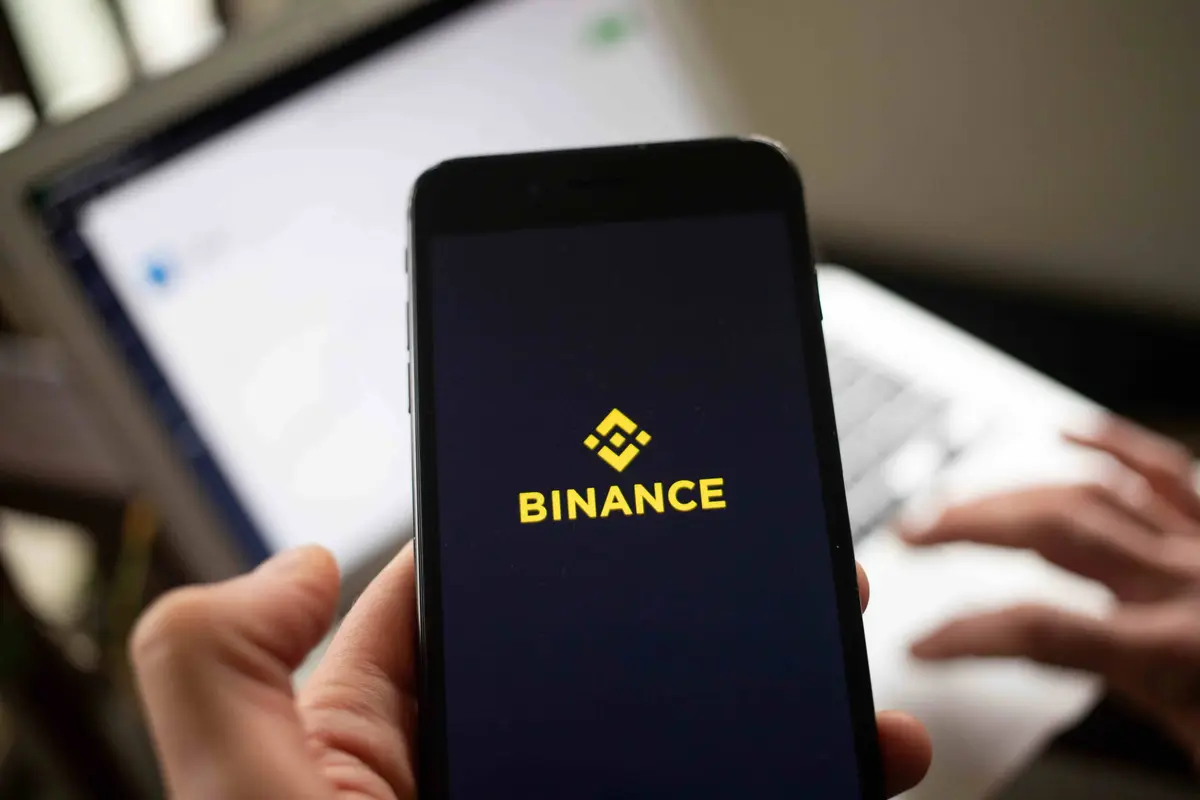 Binance-và-BNB-bật-tăng-sau-tin-đồn