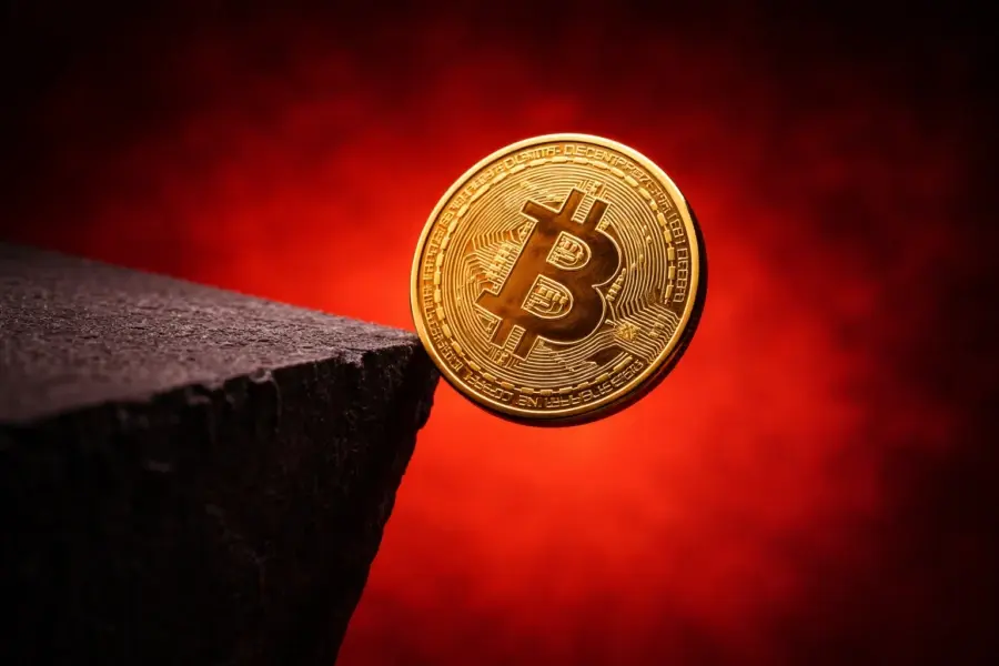 bieu-do-bitcoin-lao-doc-va-thi-truong-tien-dien-tu-bien-dong-manh-blockhay