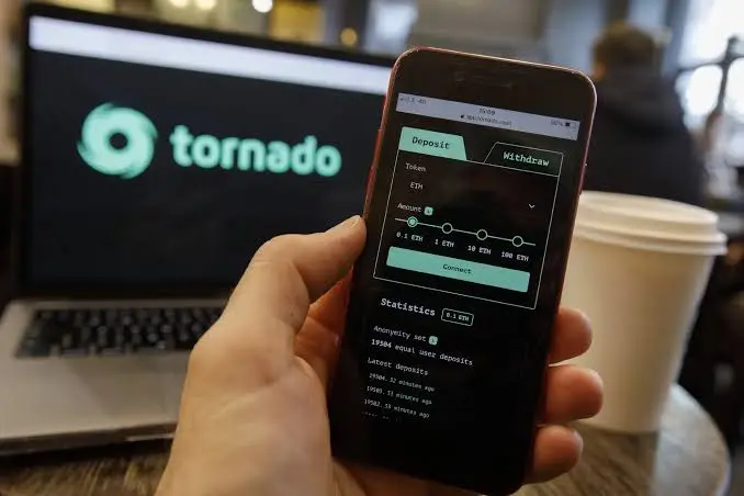 tornado-cash-va-ethereum-chong-kiem-duyet-blockhay