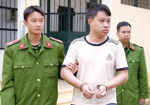 pham-anh-tien-thua-lo-crypto-dung-vang-gia-lua-dao-blockhay